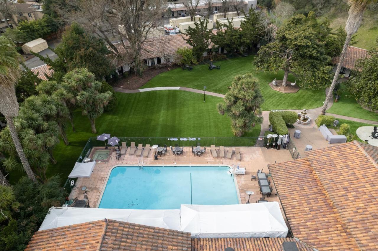 Inn Marin And Suites, Ascend Hotel Collection Novato Exterior foto